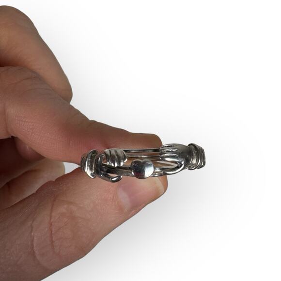 Vintage 925 Fede Gimmel Clasped Hands Heart Ring Sterling Silver Size 7.75 - Picture 2 of 9